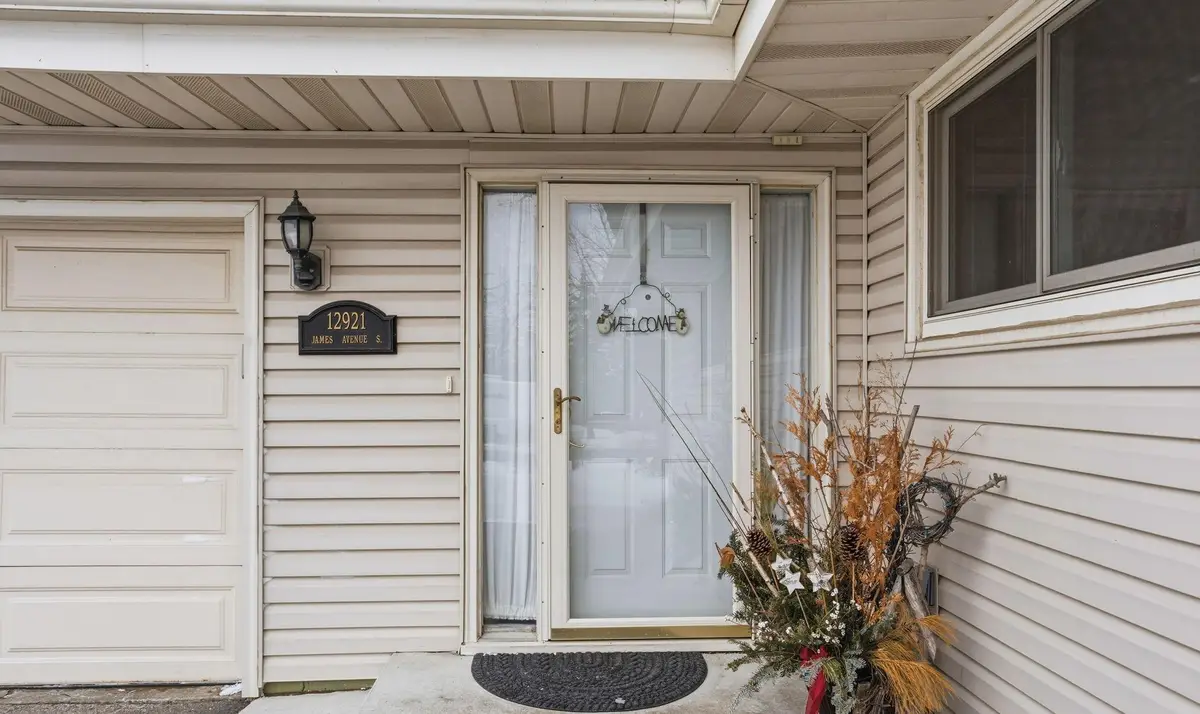 12921 James Avenue S, Burnsville, MN 55337 - Image #1