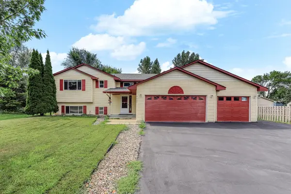 9455 Jarrod Avenue S, Cottage Grove, MN 55016