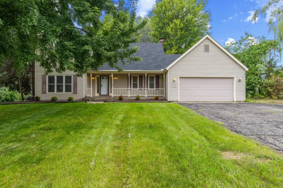 1900 Vernon Drive S, Minnetonka, MN 55305 - Image #2