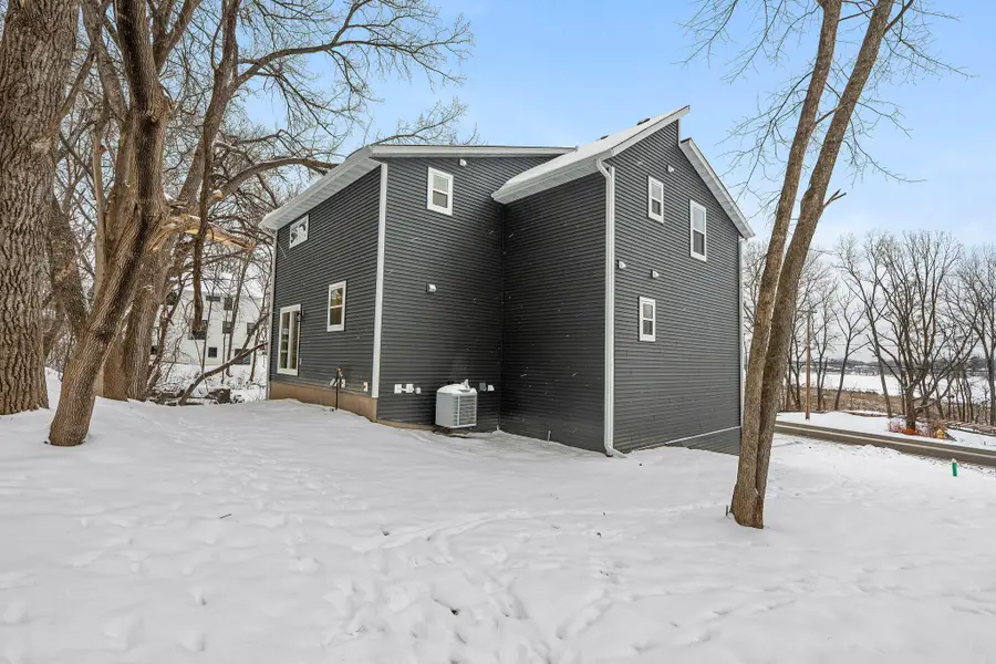 2817 Victoria Street N, Roseville, MN 55113 - Image #3