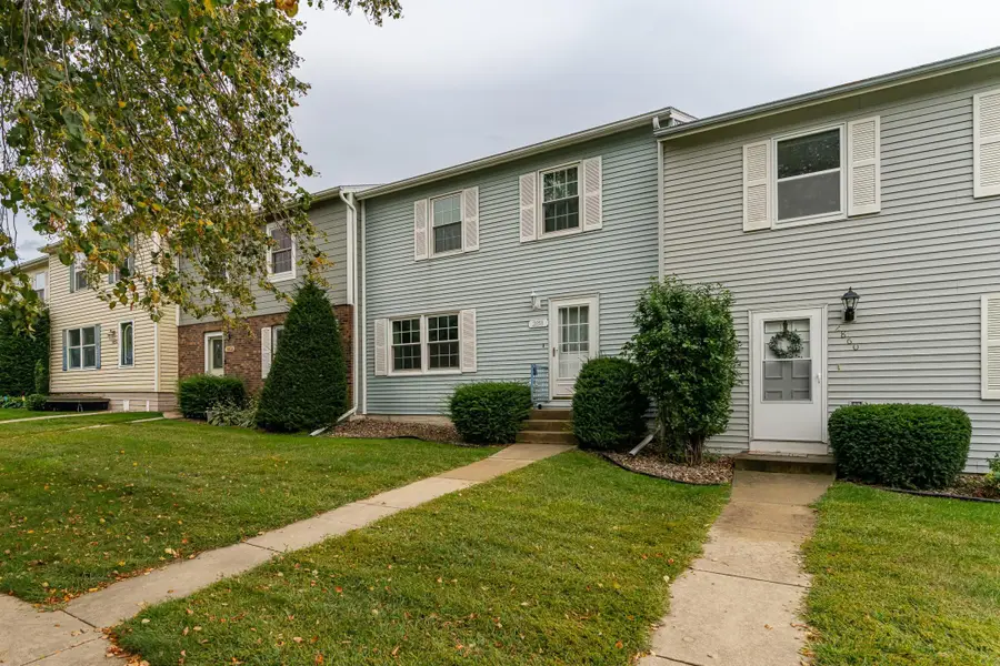 2858 25th Street Nw, Rochester, MN 55901 - Image #2