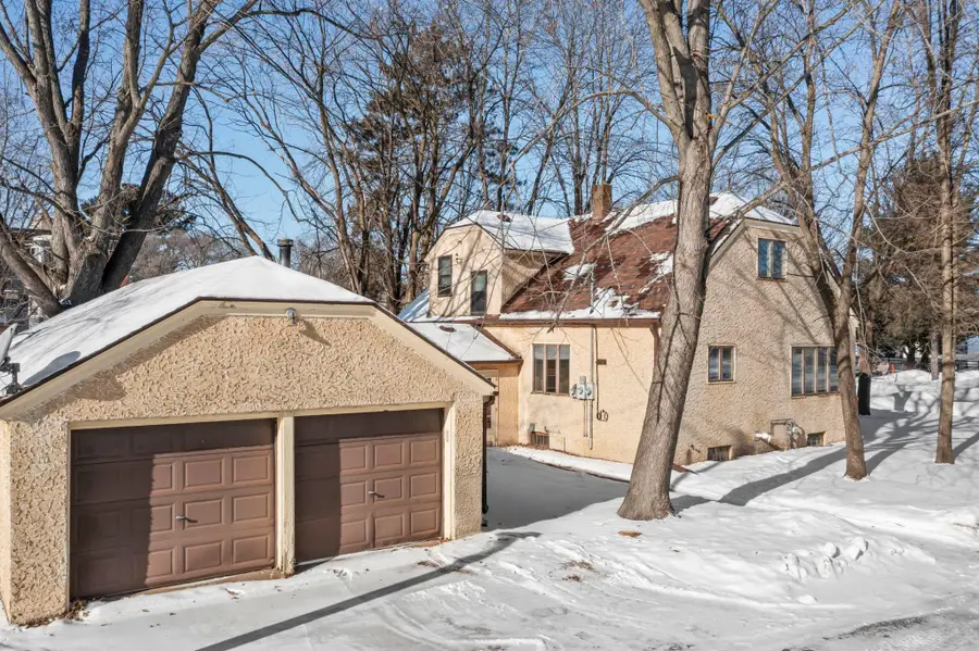 401 Central Drive W, Braham, MN 55006 - Image #2