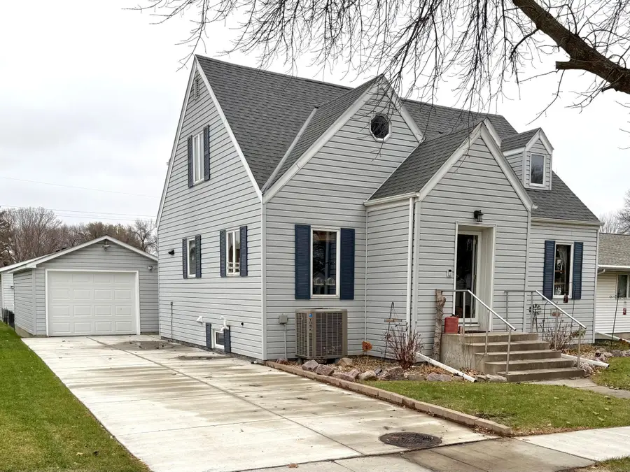 210 3rd Street E, Morgan, MN 56266 - Image #2