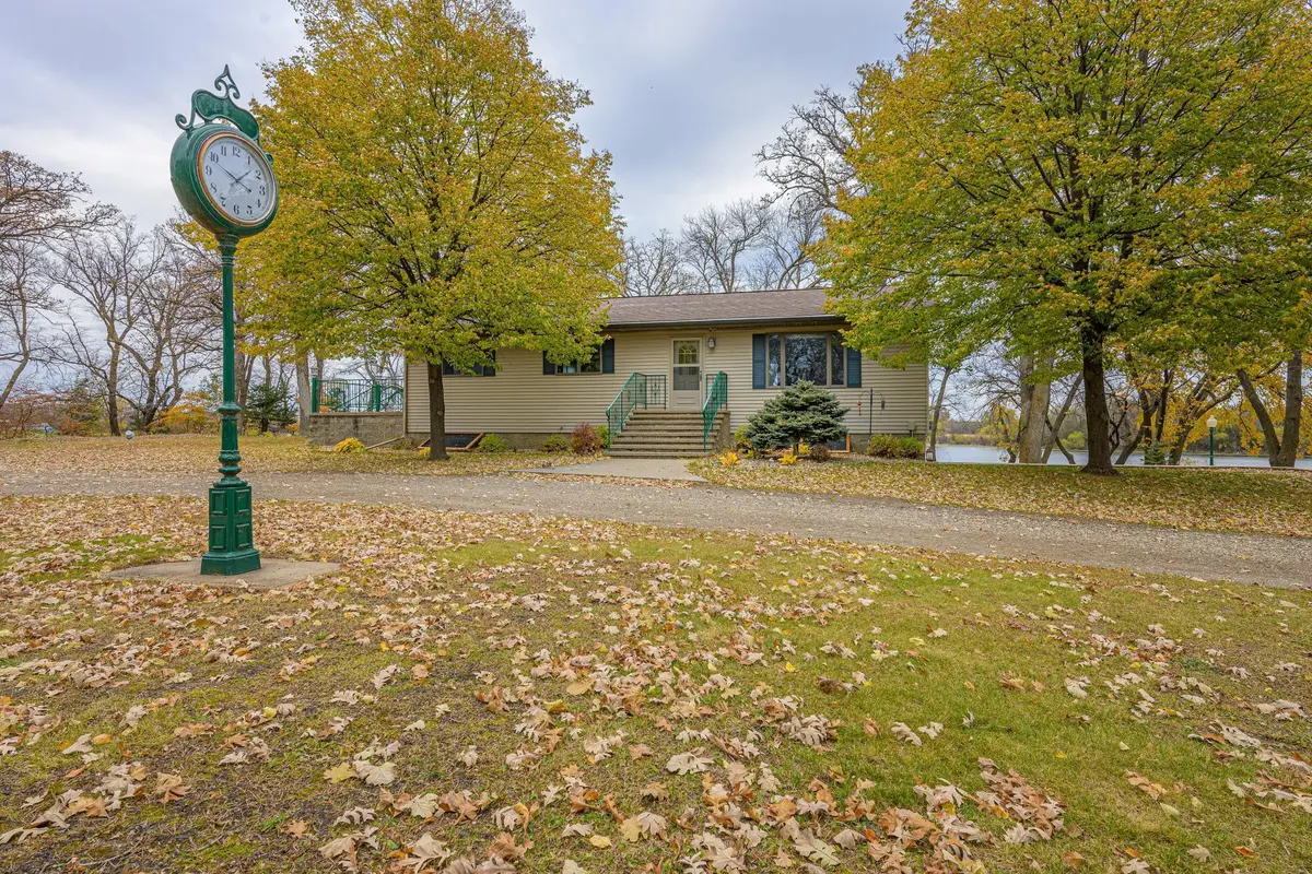 6854 58th Avenue Se, Willmar, MN 56201 - Image #1