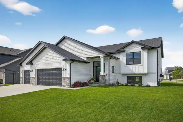 2431 Phoenix Road Sw, Rochester, MN 55902