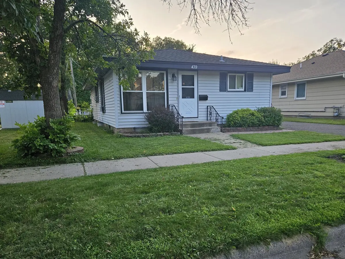 439 Clinton Avenue, Saint Paul, MN 55107 - Image #1