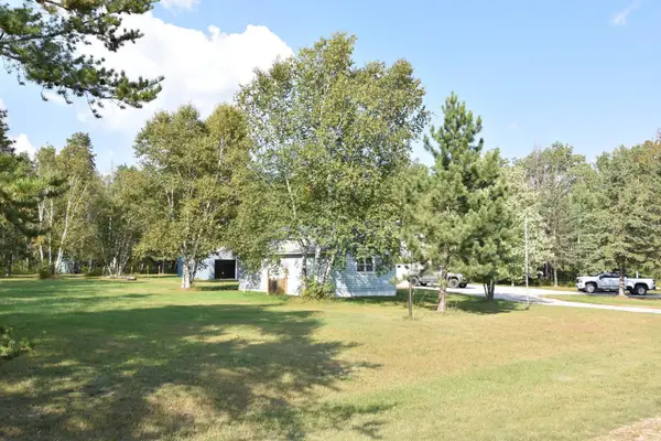 627 School Forest Road Sw, Baudette, MN 56623
