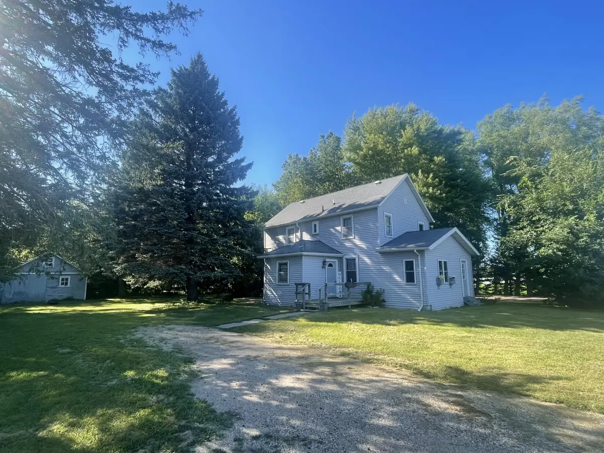 801 Center Street S, Tracy, MN 56175 - Image #1