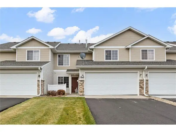 1338 Landsdown Lane, Waconia, MN 55387