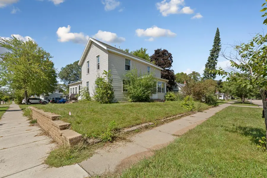 2306 4th Street, Eau Claire, WI 54703 - Image #2