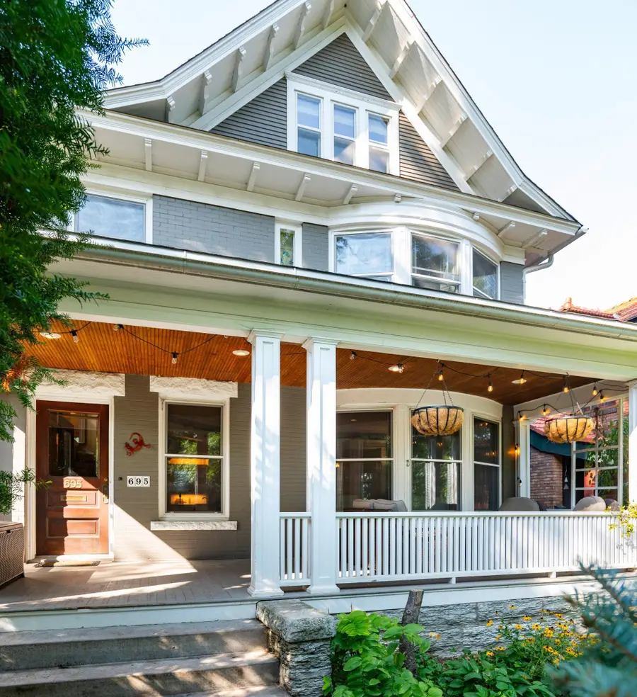 695 Lincoln Avenue, Saint Paul, MN 55105 - Image #2