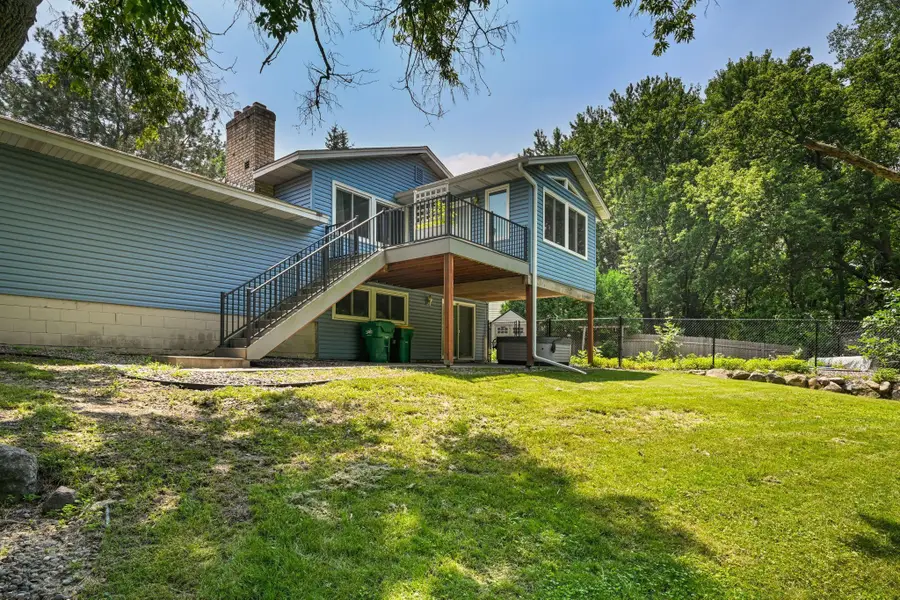 6215 Cavell Avenue N, Brooklyn Park, MN 55428 - Image #2