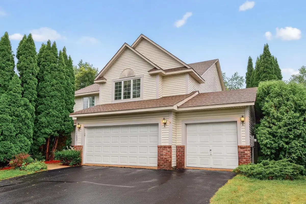 17600 Lenox Circle, Eden Prairie, MN 55347 - Image #1