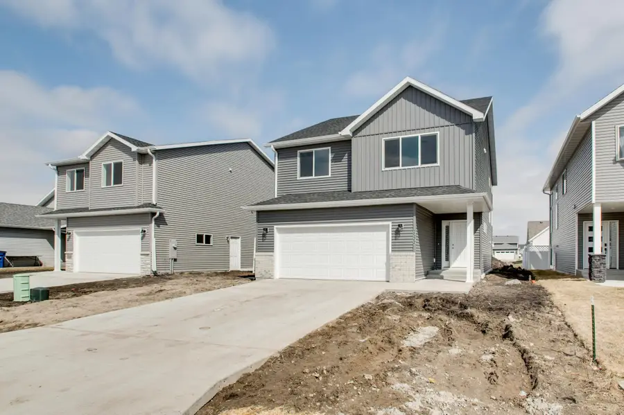 2522 38th Avenue S, Moorhead, MN 56560 - #3