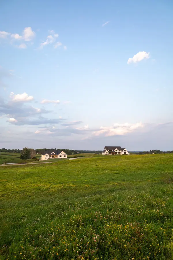 L2B1 Boelter Estates Drive Nw, Rochester, MN 55901