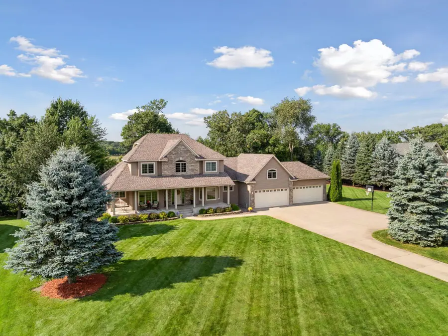 25124 Firefly Avenue, Wyoming, MN 55092 - Image #2