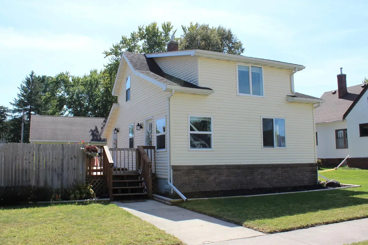 133 1st Street Sw, Blooming Prairie, MN 55917 - Image #1