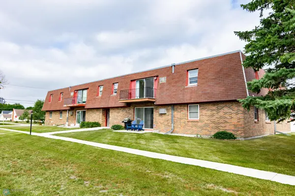 131 8th Avenue Se #7, Mayville, ND 58257