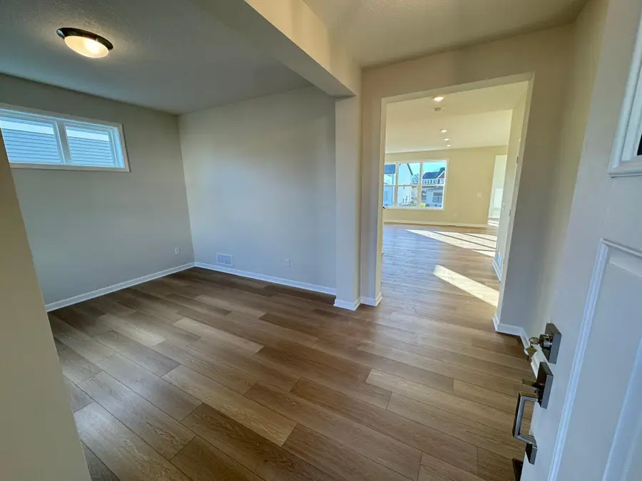 2573 Kenwood Avenue Ne, Saint Michael, MN 55376 - Image #2