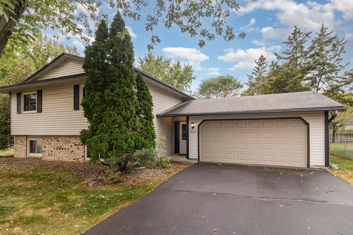 8125 James Avenue N, Brooklyn Park, MN 55444 - Image #1