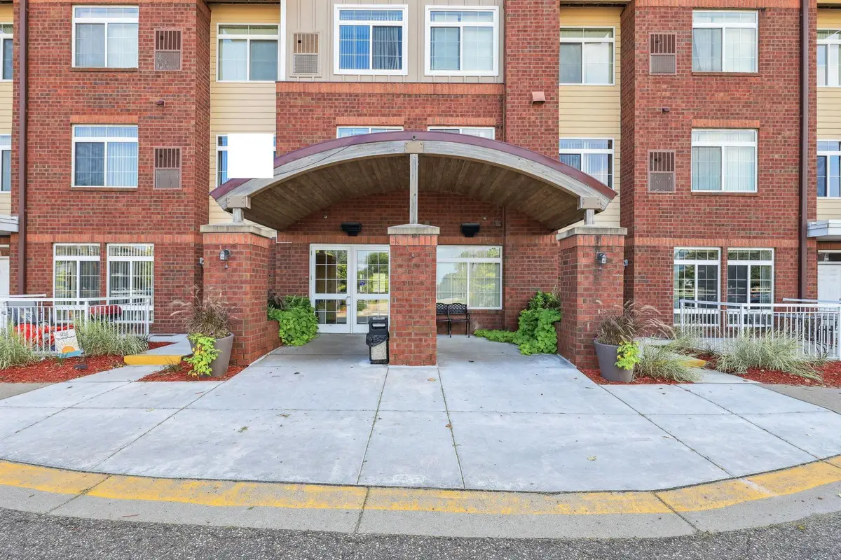 649 Old Highway 8 Nw #238, New Brighton, MN 55112 - Image #1