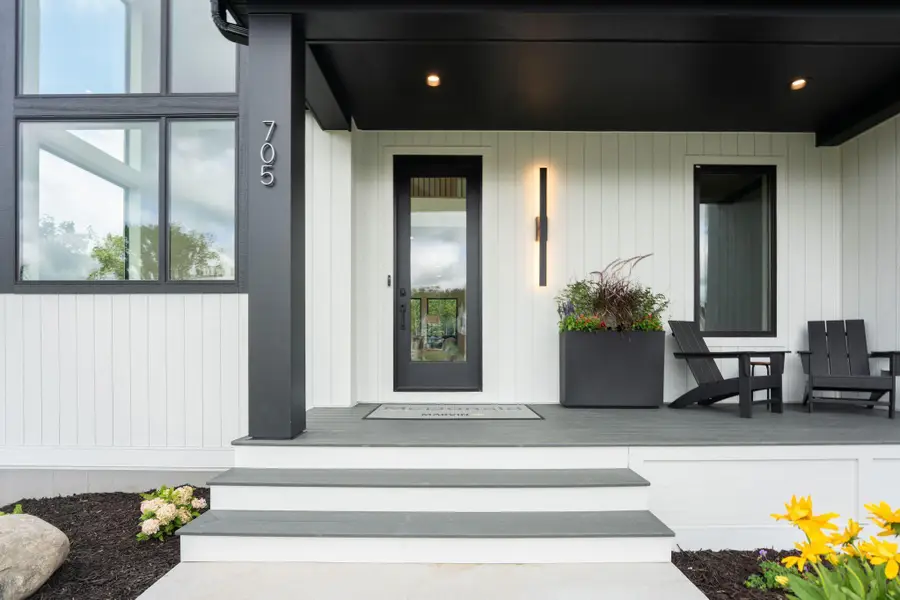 705 Ensconced Way, Chaska, MN 55318 - Image #3