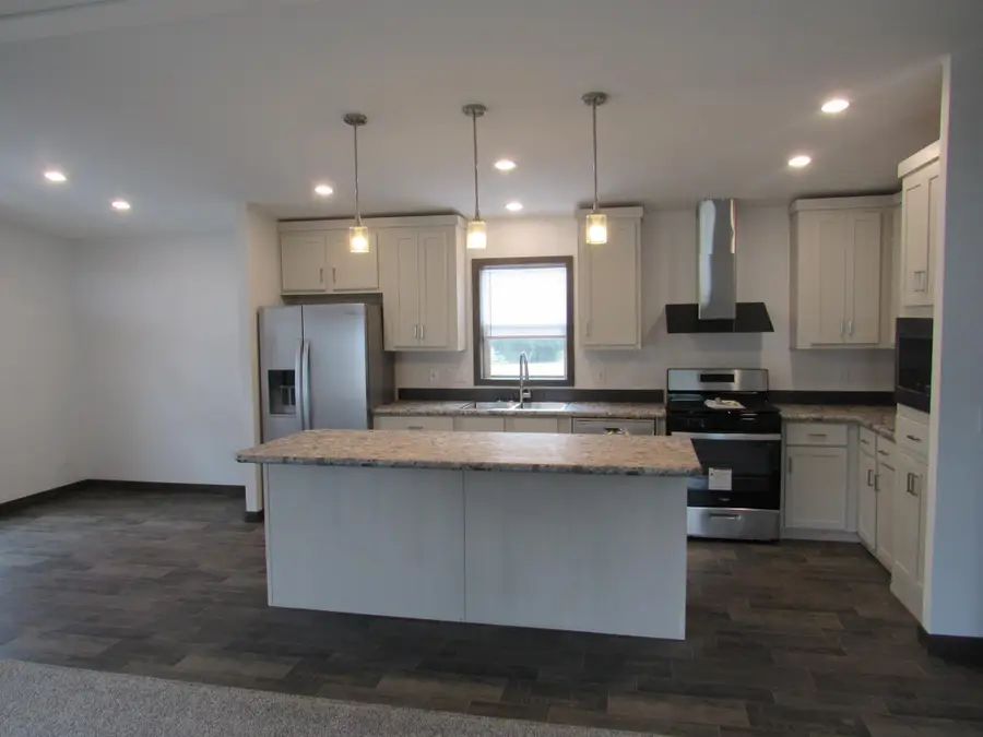 825 Folz Boulevard, Moose Lake, MN 55767 - Image #3