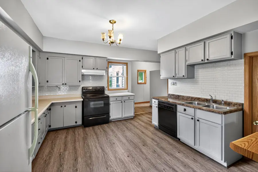 206 Main Street W, Morristown, MN 55052 - Image #2