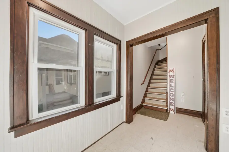 1081 13th Avenue Se, Minneapolis, MN 55414 - Image #2