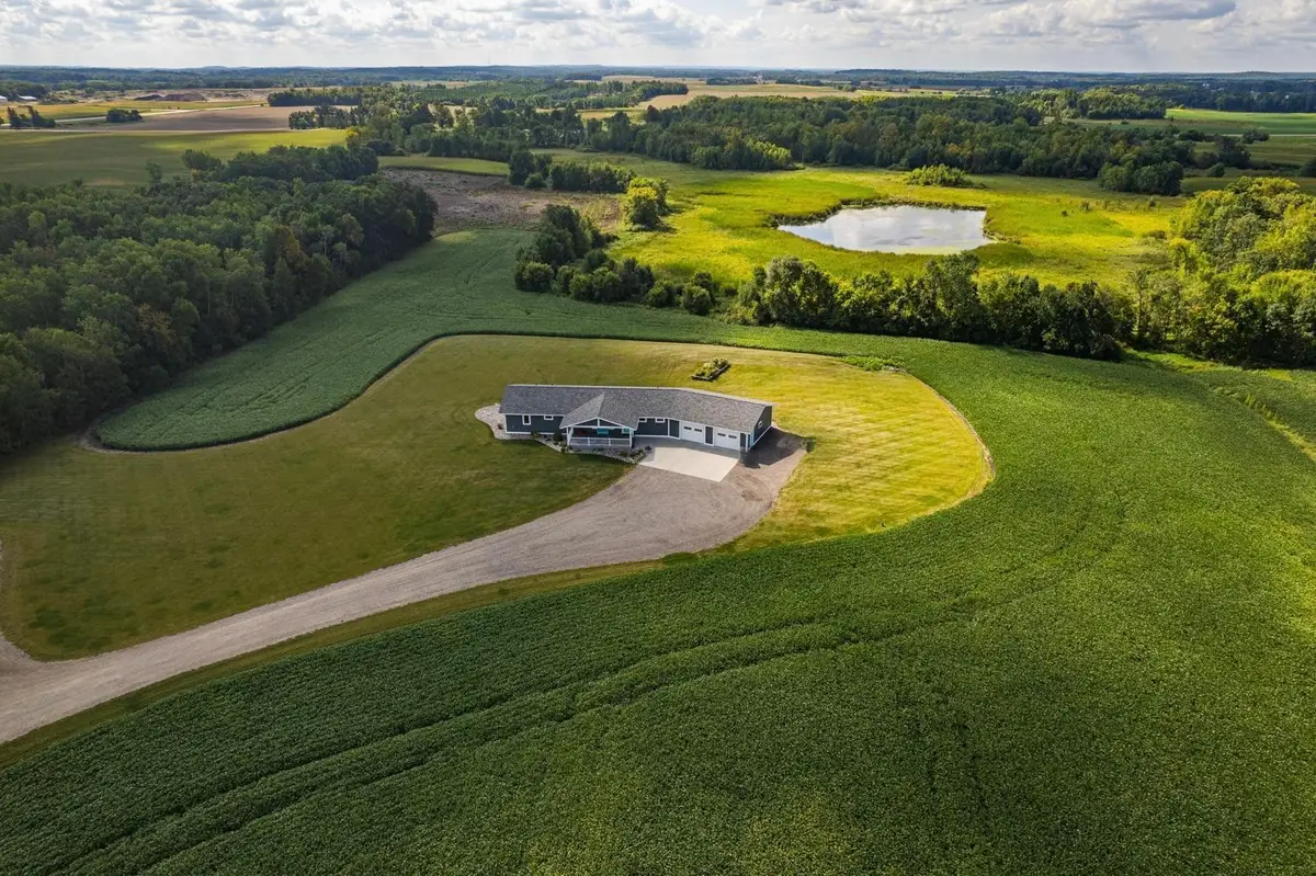 27196 Co Hwy 21, Detroit Lakes, MN 56501 - Image #1