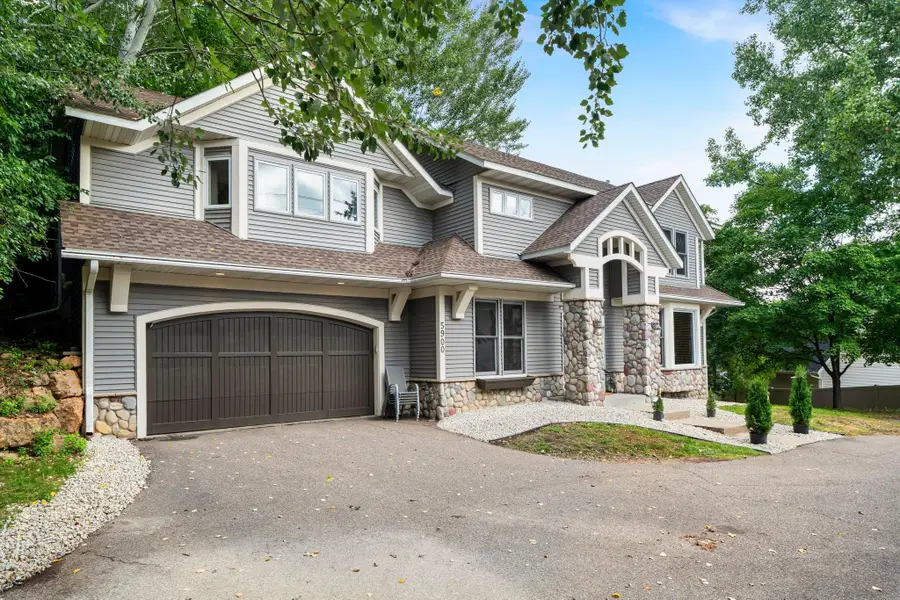 5900 Vernon Avenue S, Edina, MN 55436 - Image #3