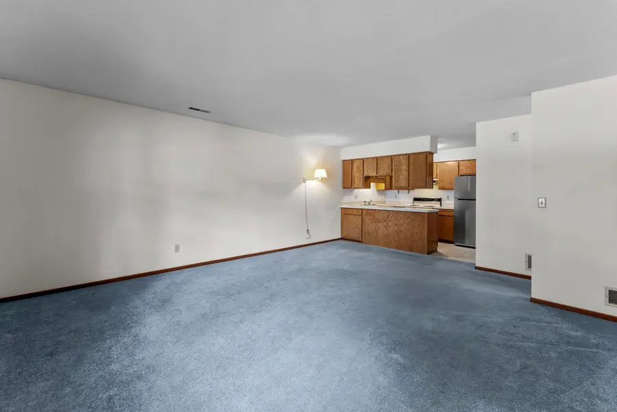 9287 73rd Street S, Cottage Grove, MN 55016 - Image #2