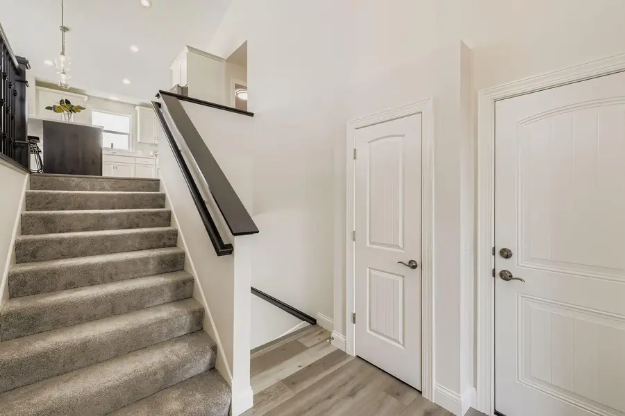 2886 Trinity Drive, Shakopee, MN 55379 - Image #2