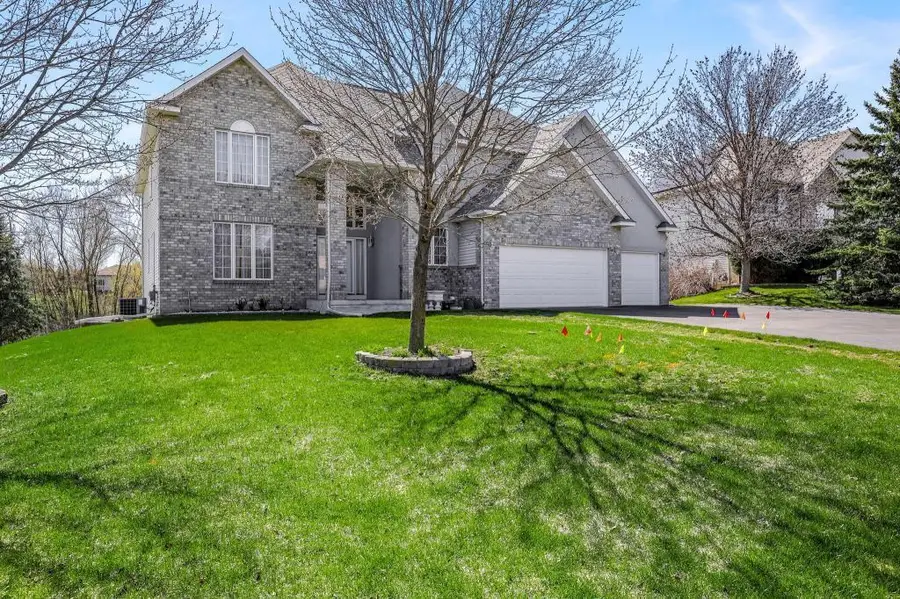 16187 Hawthorn Path, Lakeville, MN 55044 - Image #2