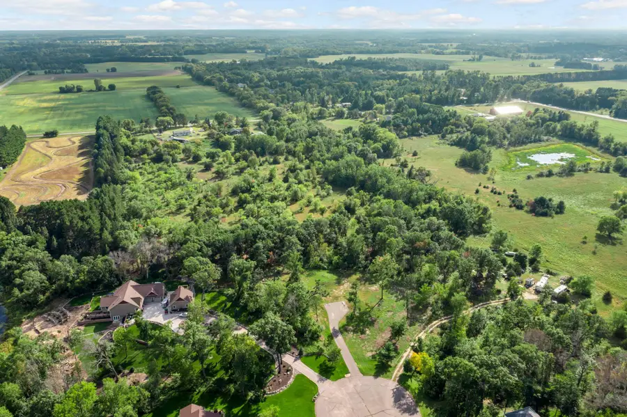 30741 Juniper Court Nw, Cambridge, MN 55008 - Image #2