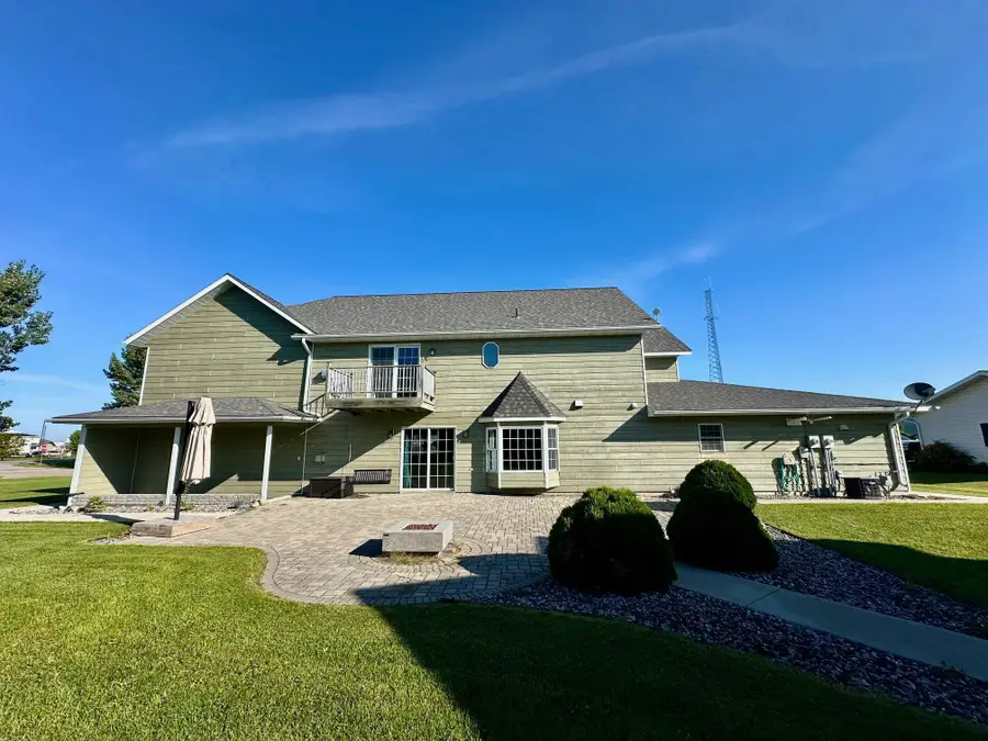 310 7th Street Sw, Roseau, MN 56751 - Image #3