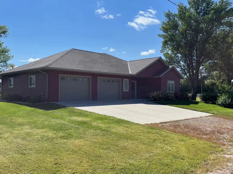 177 Pine Street, Dawson, MN 56232 - Image #2