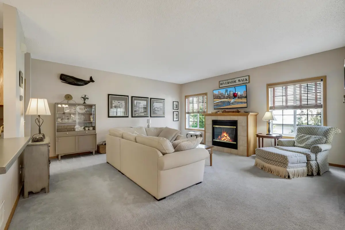 6811 Pine Crest Trail S, Cottage Grove, MN 55016 - Image #1