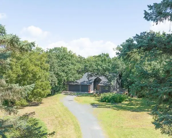 1094 Golden Oaks Lane, Saint Joseph, WI 54016 - Image #1