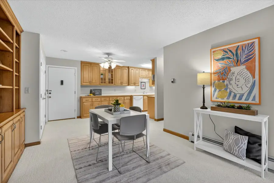 2720 Dale Street N #C208, Roseville, MN 55113 - Image #3