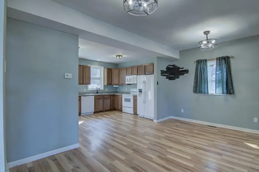 25997 E Mondovi Street, Eleva, WI 54738 - Image #3