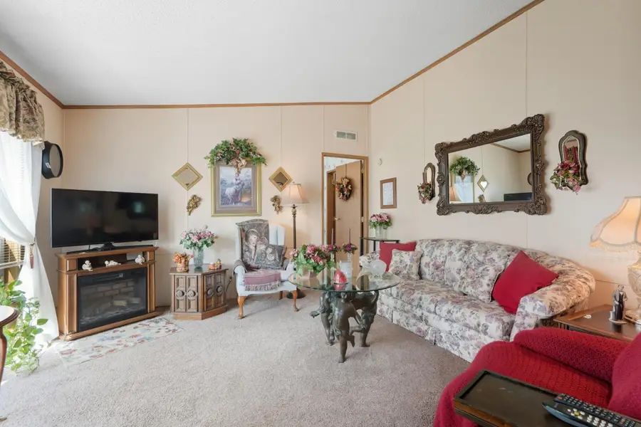 9842 Hayward Avenue S, Cottage Grove, MN 55016 - Image #3