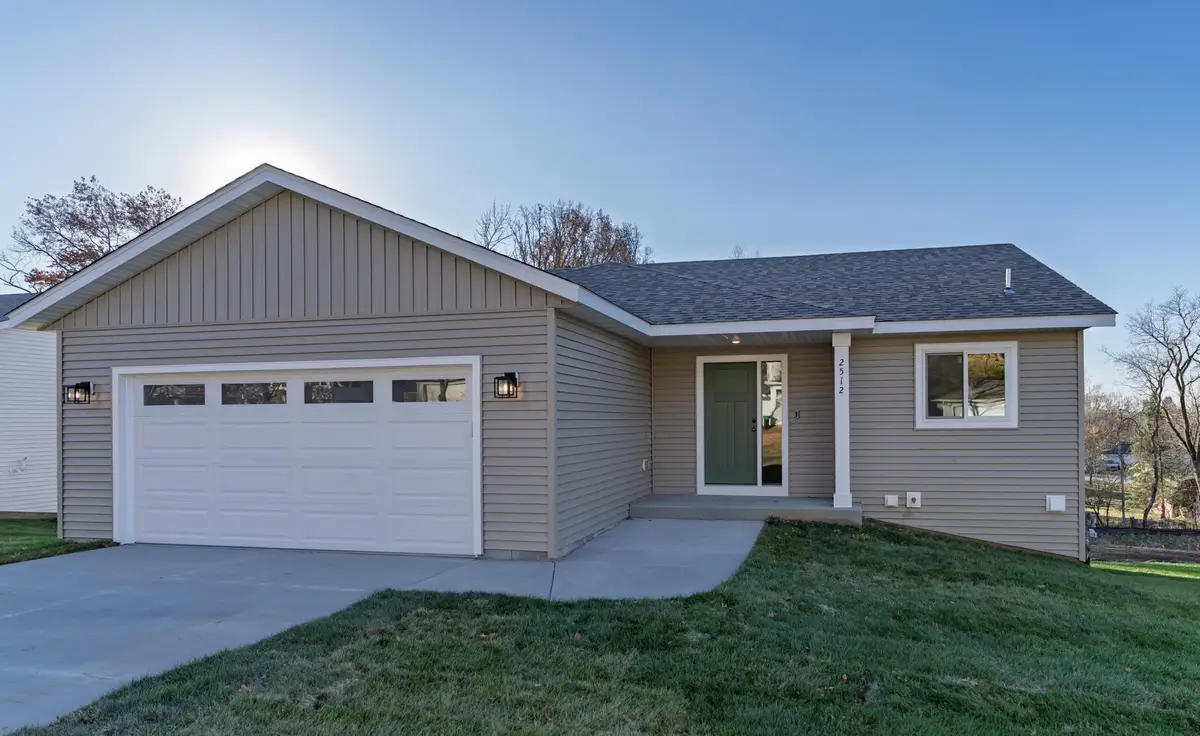 2512 15 Street Se, Rochester, MN 55904 - Image #1