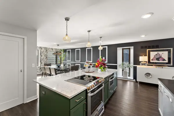 15 S 1st Street #A1502, Minneapolis, MN 55401