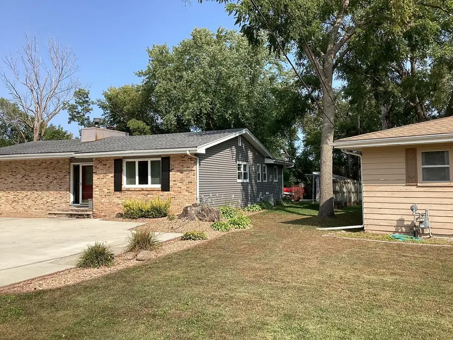 1518 Elm Street, Albert Lea, MN 56007 - Image #2