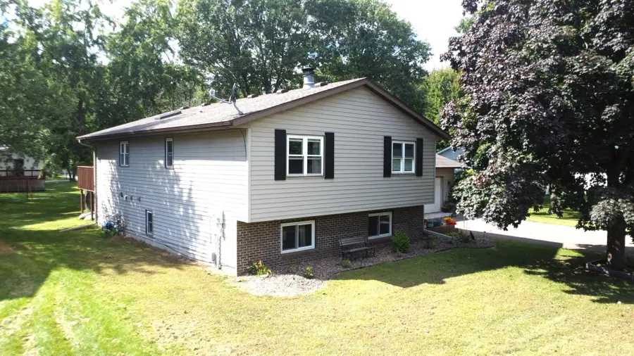 2870 Wayland Court, Eau Claire, WI 54703 - #3