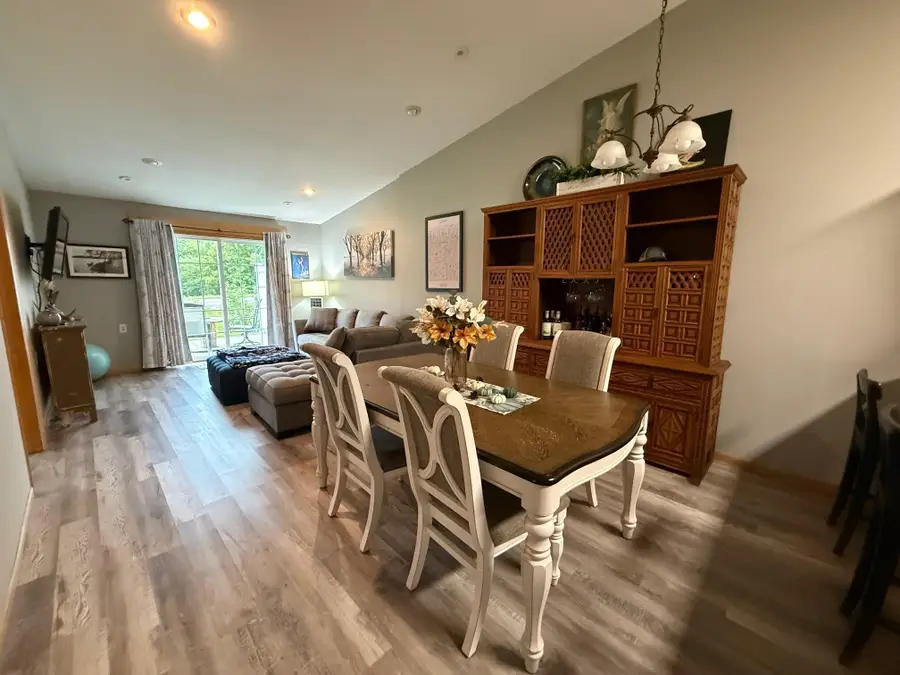 106 Glenshire Boulevard S, Watkins, MN 55389 - Image #3