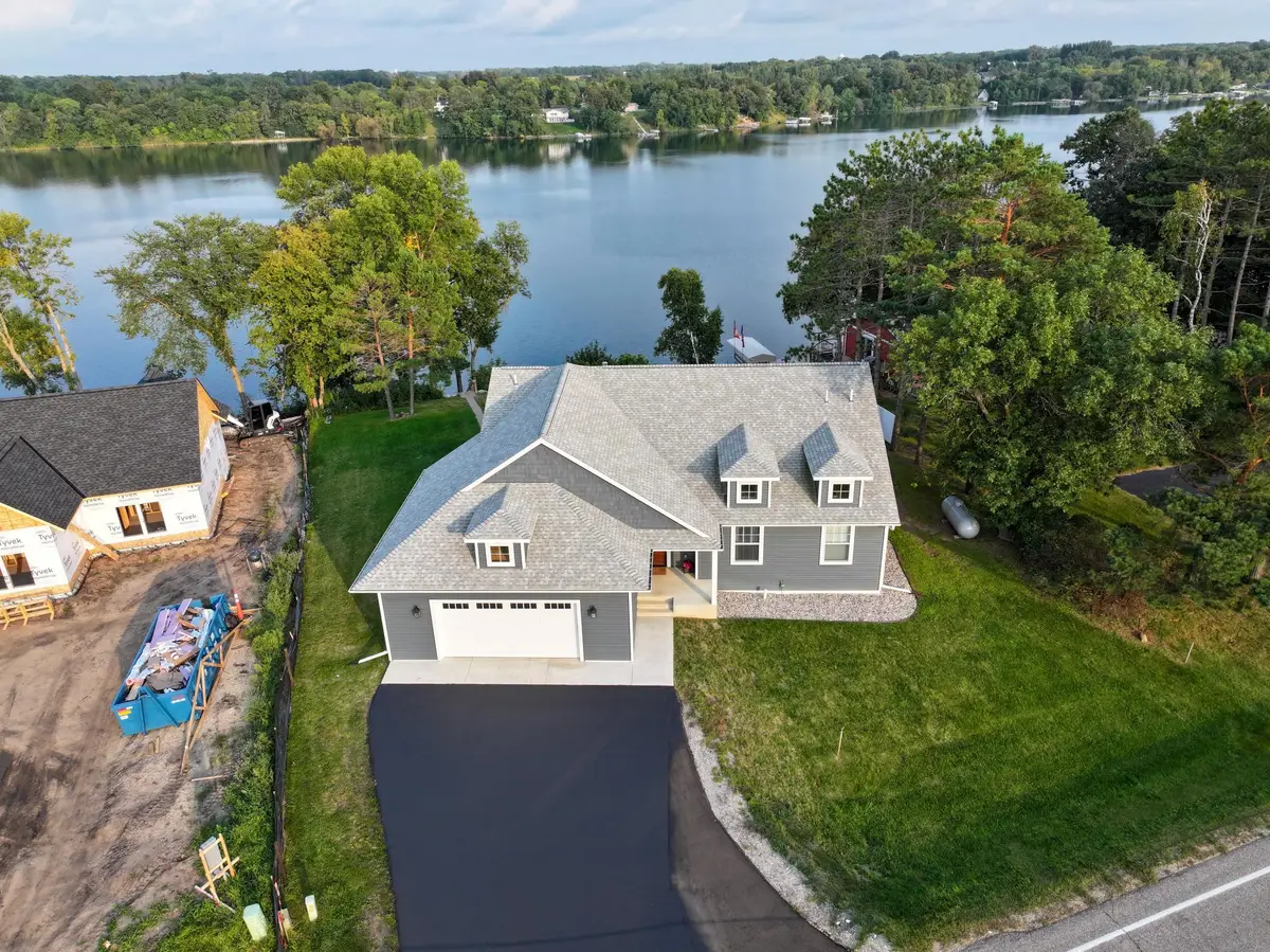1985 Rosewood Lane Se, Alexandria, MN 56308 - Image #1