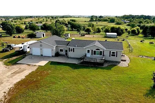 42626 County Highway 125, Perham, MN 56573