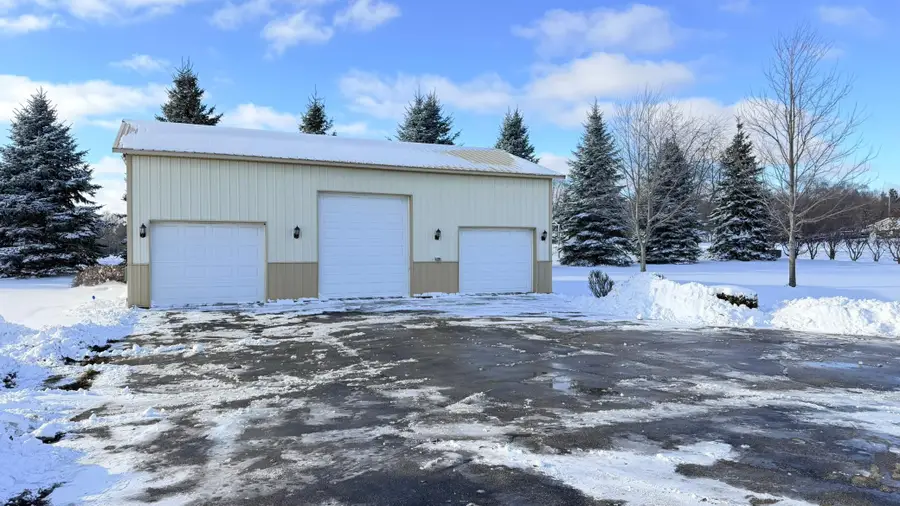 4490 29th Street Se, Rochester, MN 55904 - Image #2